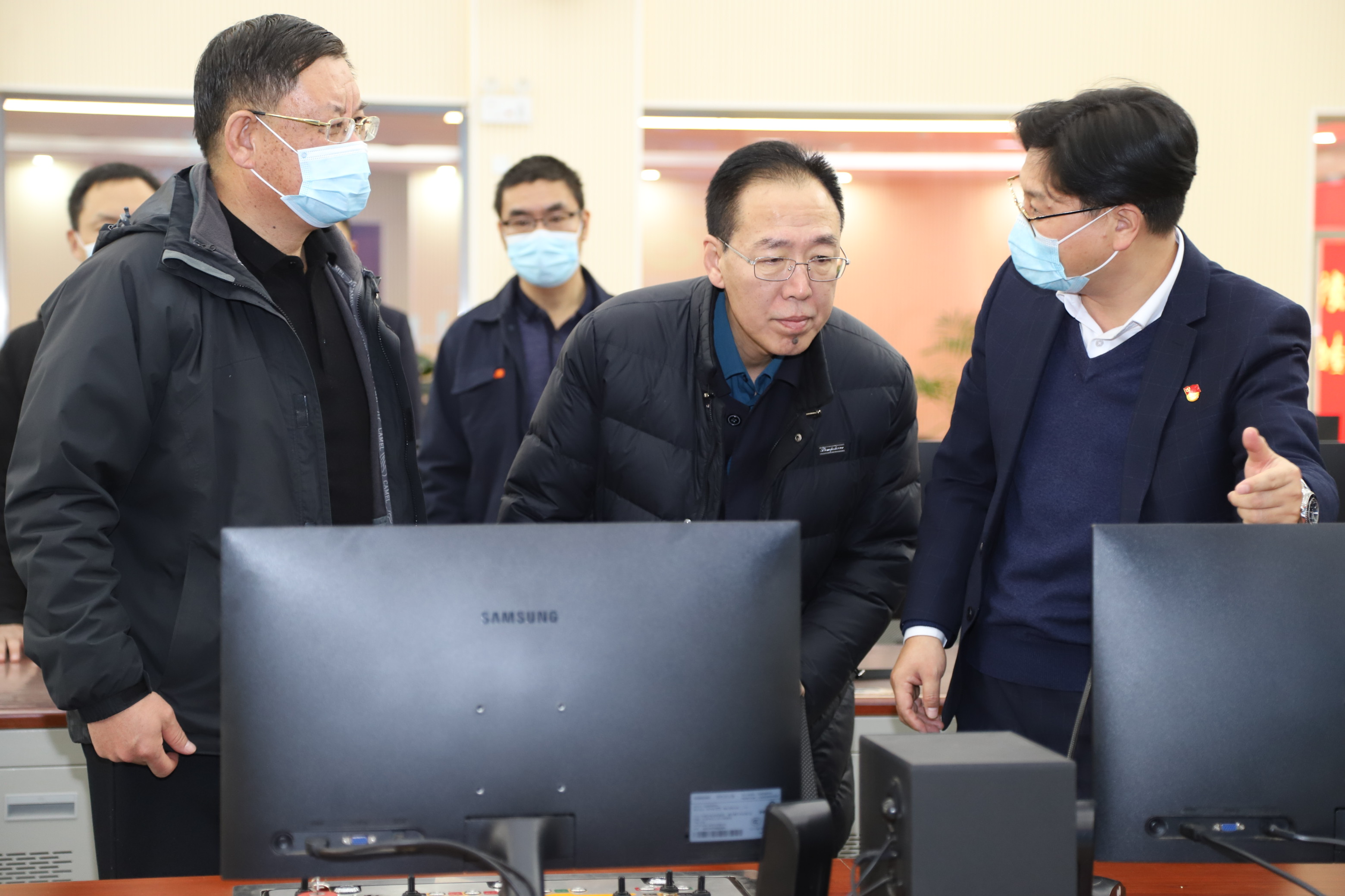 席学武深入玉溪煤矿开展安全监管工作