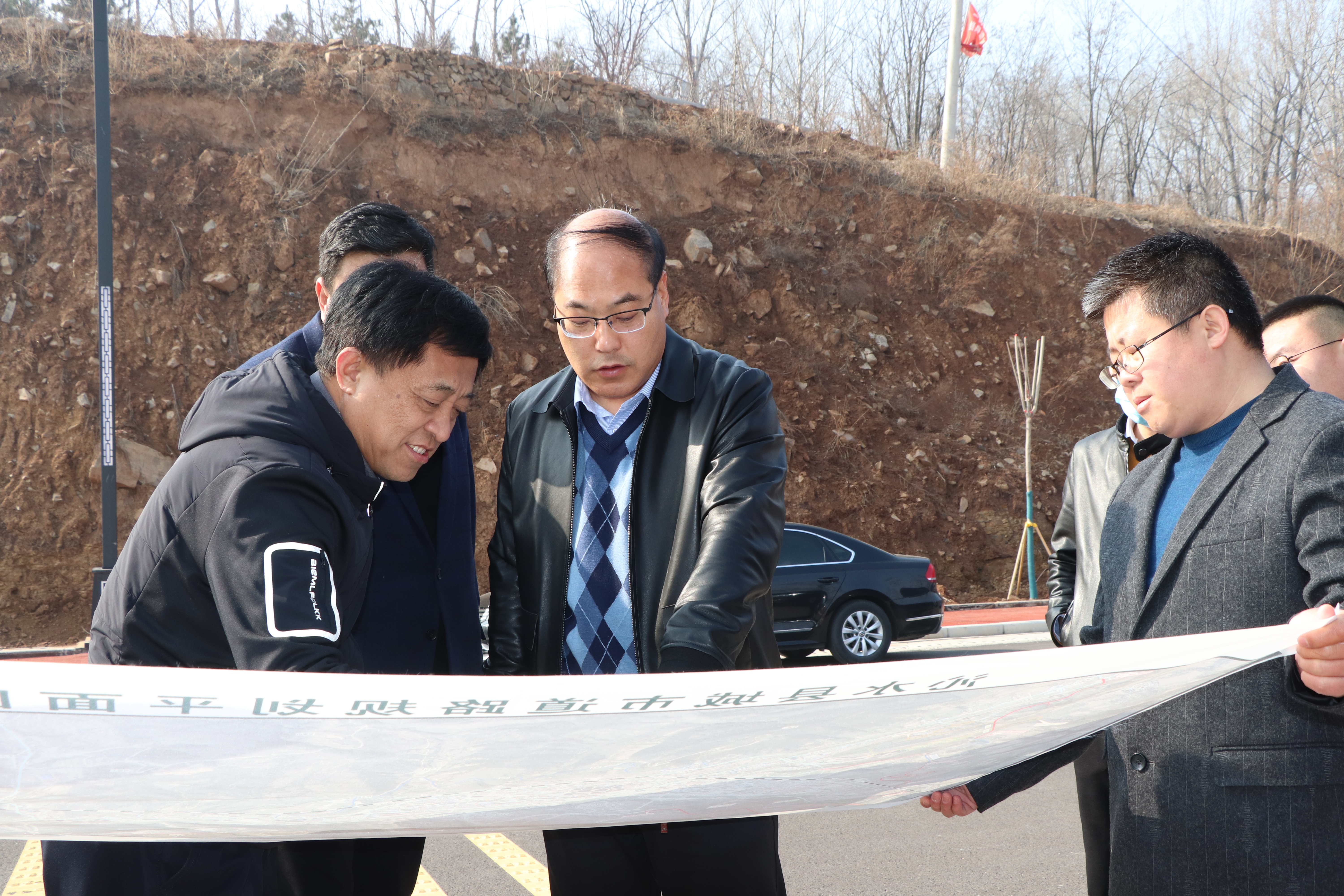 沁水县副县长刘建国参加调研.