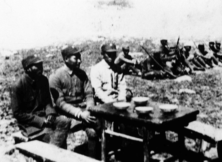 【百个瞬间说百年】1941,让侵略者陷入人民战争的汪洋