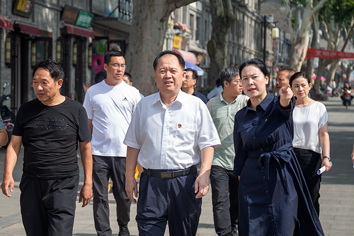 卫明喜调研督导全国文明城市创建工作
