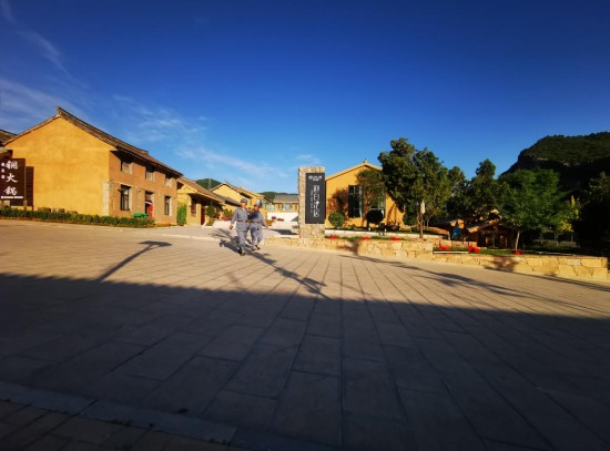 庆祝建党100周年南阳村红七月电影展映来啦