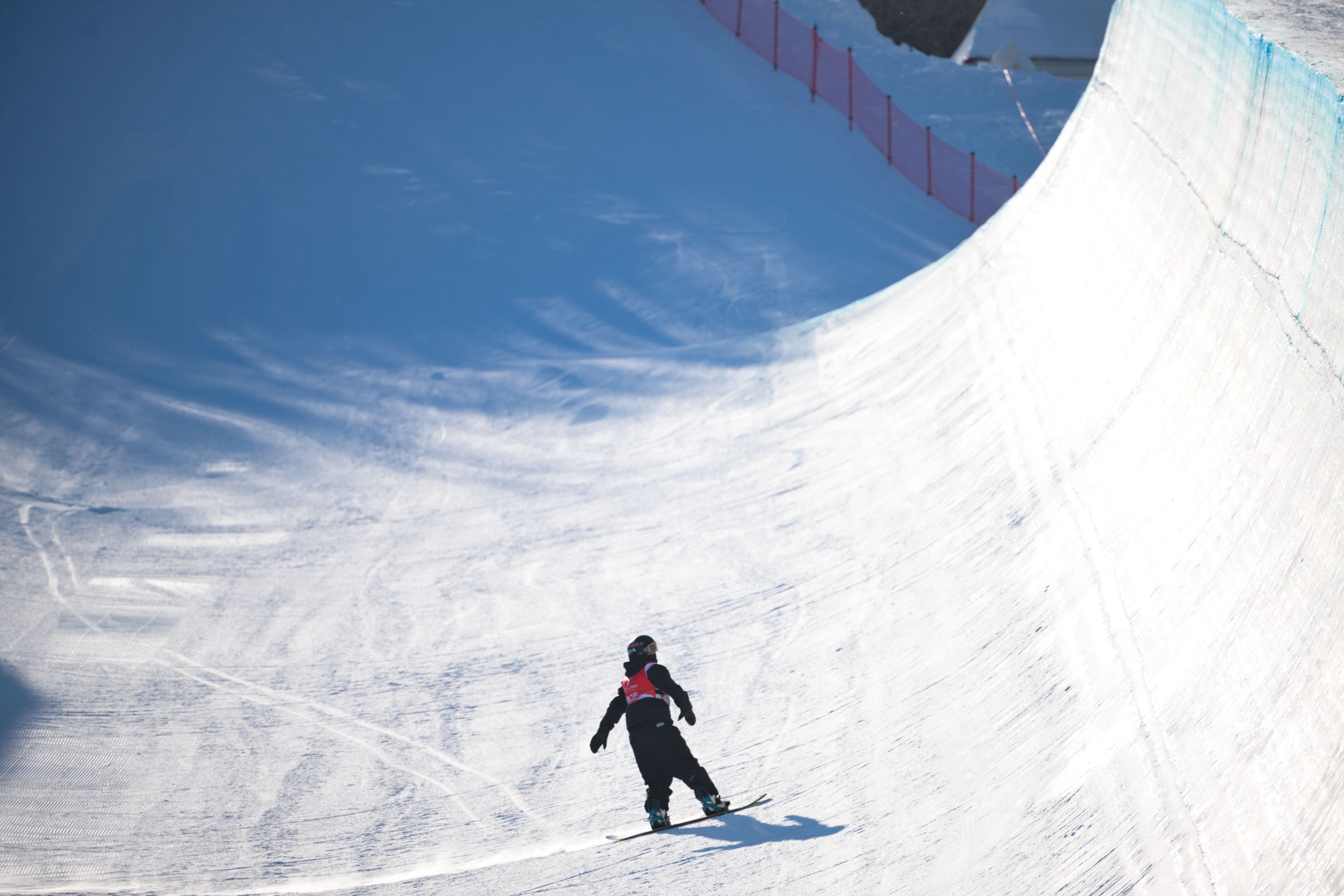 十四冬单板滑雪u型场地技巧开赛山西运动员亮相