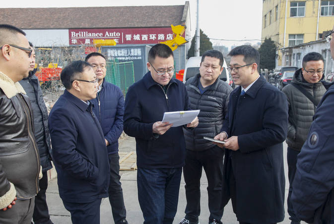 李晓峰专题调研城区集中整治违法违规彩钢板建筑工作 - 晋城市人民